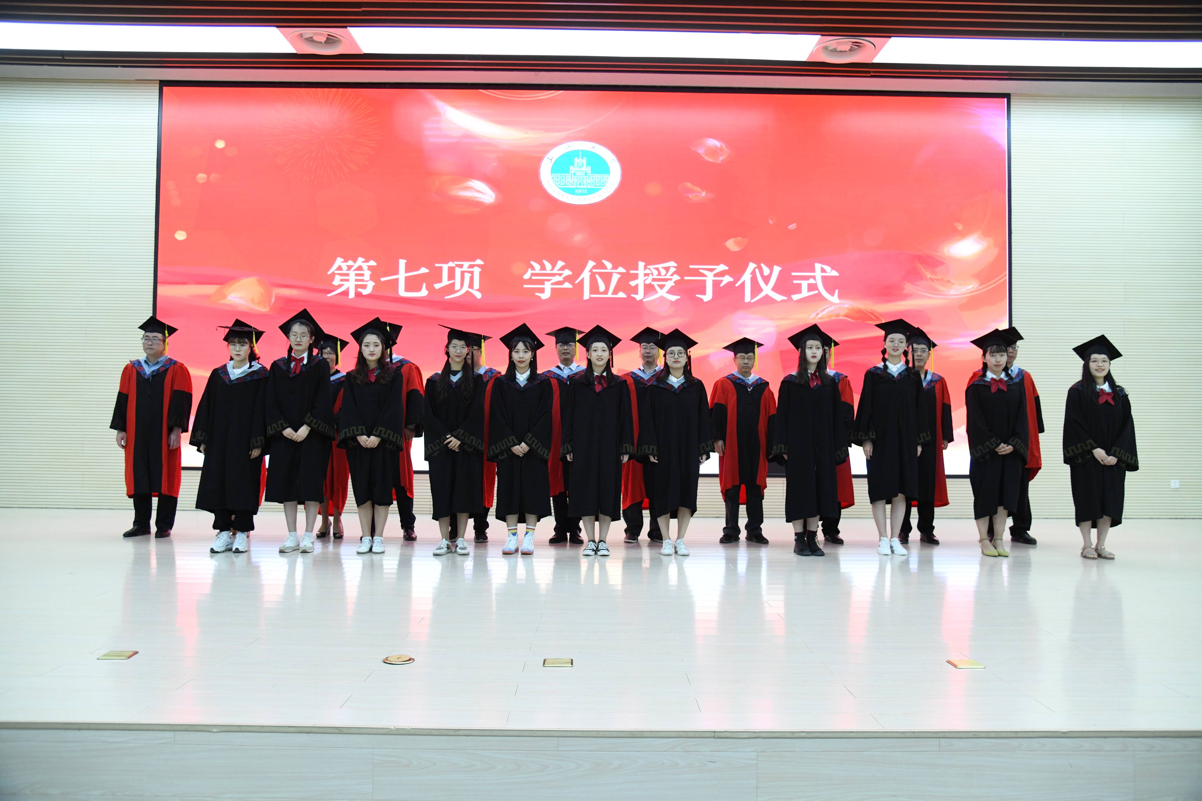 bcb9d313b9454aa88c89044dd8dfeaf5.jpg DSC_9736.jpg